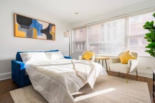Apartment by the lake - Chicago - 7