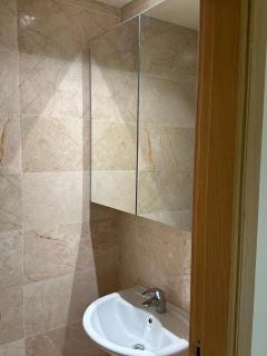 Versace Home Luxury 3BR Apt-Hamra - 5