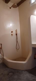 Hatzanario Apeiranthos - 1