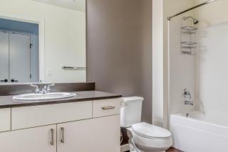 Blueground South Lake Union space needle views SEA-709 - 1