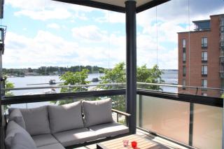 Kotimaailma Apartments - saunallinen kaksio järvinäkymällä - Ratina - 0