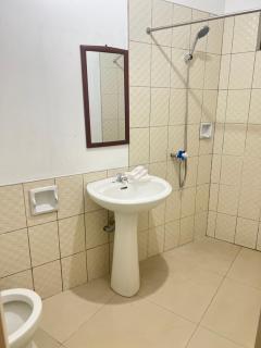 Kadilian Beach House - Currimao - 3