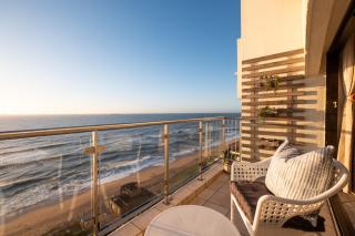 The Bermudas 1103 - Durban - 0