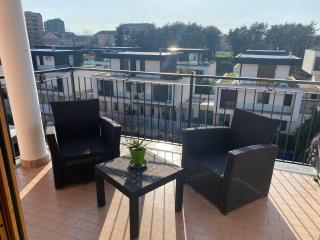 Comasina Charme Apartment with Terrace - 5
