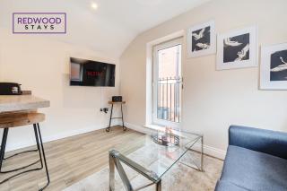 Festival Serviced Apartment, Perfect of Contractors & Families FREE Wifi & Netflix By REDWOOD STAYS - Basingstoke - 5