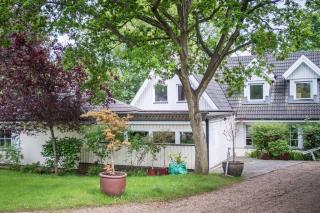 Large 3 bed house with separately bookable studio - Kingston upon Thames - 0