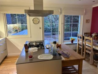Large 3 bed house with separately bookable studio - Kingston upon Thames - 3