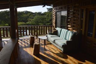 Maison autonome en bois, à Brasilito - 4