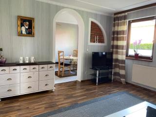 Gemütliche Ferienwohnung - Gingst - 7