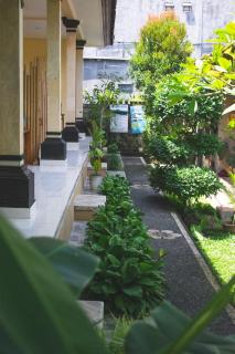 Sastra Ubud House - Ubud - 8