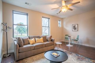 CozySuites MusicRow Astonishing Studio with free parking 23 - Nashville - 3
