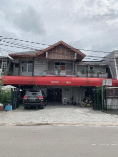 Mega Stay near Mall Kelapa Gading - Jakarta - 0