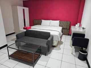 Mega Stay near Mall Kelapa Gading - Jakarta - 1
