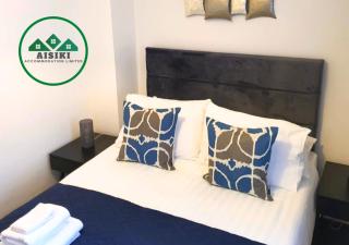 Aisiki Stays Apartments at Wembley, Ground Floor 2 Bedroom and 1 Bathroom Flat, King or Twin beds and Double bed with FREE Wi-Fi and PARKING - 8