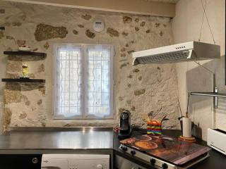 maison de village atypique - Saint-Geniès-de-Fontedit - 7