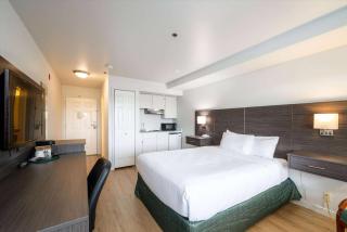 Baymont INN & Suites by Wyndham - Bellingham - 2