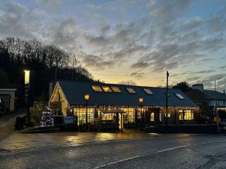 Peacock cottage - Ewenny - 6