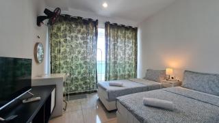 Rooms at Mansion One, Shared Apartment Only - 1