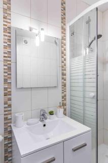 Appartement avec parking et terrasse Métro 7 et Paris - 6