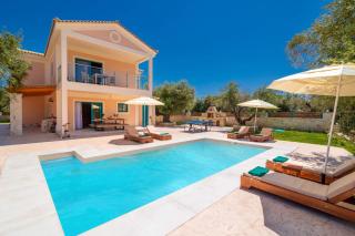 Villa Adelasia by Villa Plus - Lithakia - 0