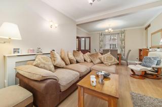 Tenby Cwtch - Short Walk to Beach - Tenby - 4