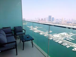 Stunning 2BR with Panoramic Sea View in Beachfront - 24AB07 - Dubai - 0