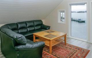 3 Bedroom Cozy Home In Sjernarøy - Sjernarøy - 6