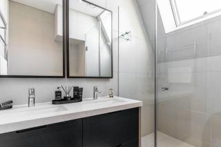 Sea Point Retreat with Pool and Ocean Views - Kaapstad - 9