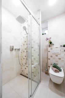 Blizko Stanice Apartment Košice Center - Košice - 8