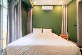 Pattaya Luxury Villa, 200mtrs to Beach, Private Pool, BBQ, Karaoke, Smart TV, Pool Game by SARG Residences - Na Jomtien - 8