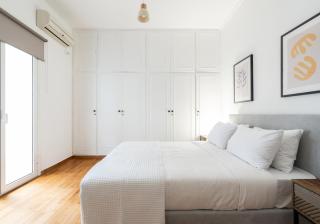 YestayHomes Three Bedroom Apartment Sina - Atene - 4