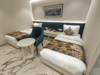 Hiraya Hotels - Mohali - 7