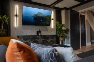 Luxury Worcester Townhouse - Free Parking - Henwick - 3
