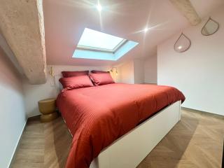 Elegant mansardé-place du pin - 1