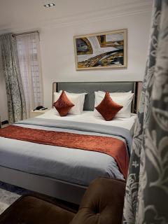 GLOVIS LUXURY APARTMENT - Abuja - 0