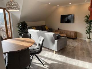 Luxusný apartmán pri jazere - free parking - Bratislava - 1