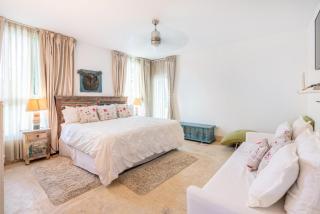 3BR apartment with beach access and ocean view - 1