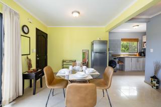 Pool And Private Rooftop Access In Town! - Tamarindo - 1