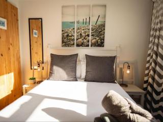 25 On Main Struisbaai - 8