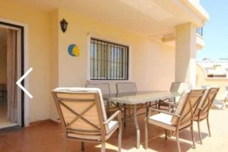 Spacious 1 bedroom ground - flooor apartment with large private terrace in Villa Martin - Villamartin - 2