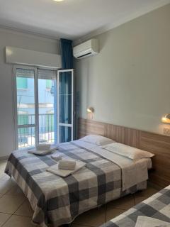 Hotel Blue Ribbon - Rimini - 1