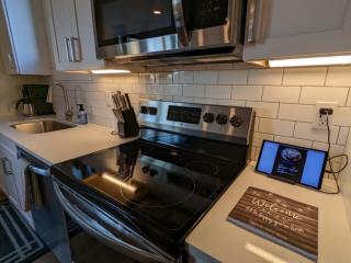Location Location - Capri Condo 212 - 7