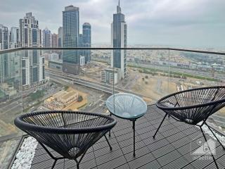 Burj Crown Luxury 2-Bedroom with Balcony - Dubai - 0