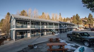 Gull Lake Lodge - June Lake - 9