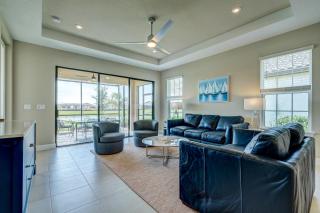 Azario Sunrise ! Active Lifestyle Community! Near AMI and Tampa - Bradenton - 7