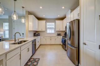 Azario Sunrise ! Active Lifestyle Community! Near AMI and Tampa - Bradenton - 4