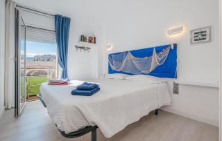 2 Bedroom Lovely Apartment In Lescala - L' Escala - 6