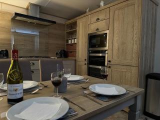 Hopton Lodge Retreat - Great Yarmouth - 2