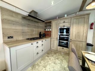 Hopton Lodge Retreat - Great Yarmouth - 1