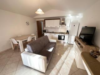 Appartamento con veranda vista mare in loc. Le Saline a Calasetta C100 - 7